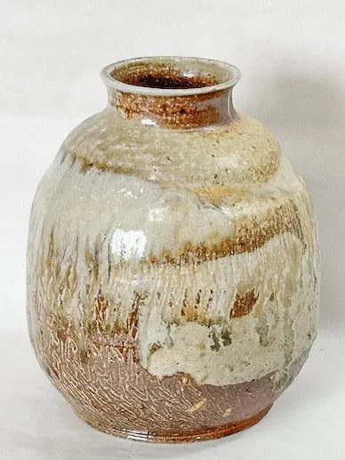 Vase (Medium/local mixed clays)