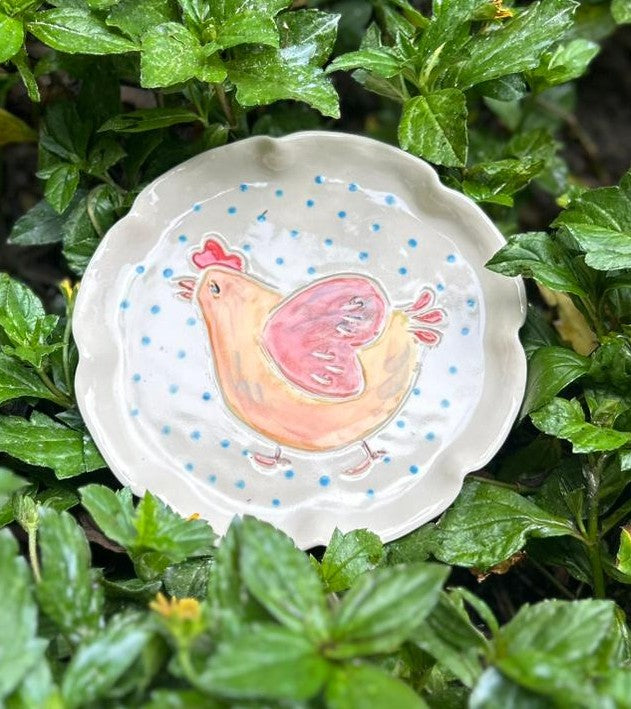 Making Pottery Together: A Parent-Child Pottey Experience 陶艺创作：亲子陶艺体验